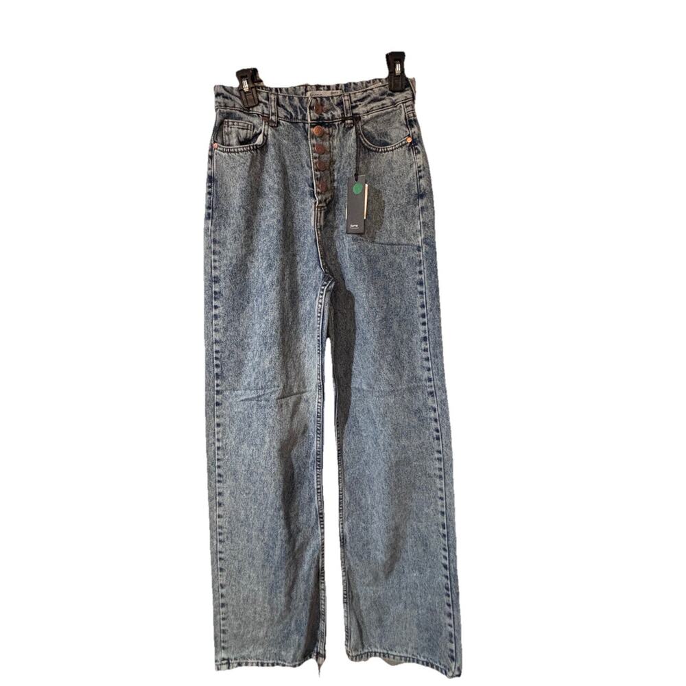 Fame Istanbul Jeans Size 30 Button Closure Wide Bottoms